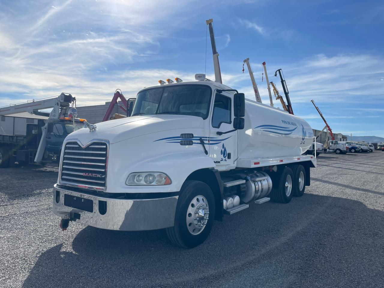 pipa 16,000 litros pipa 16,000 litros