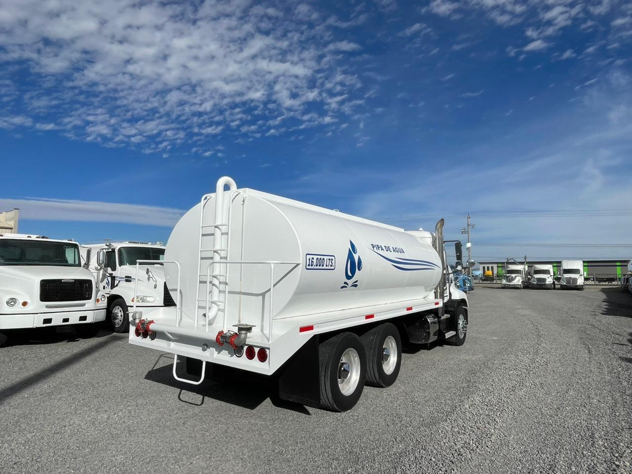 pipa 16,000 litros pipa 16,000 litros