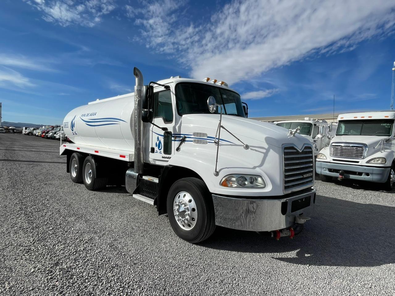 pipa 16,000 litros pipa 16,000 litros