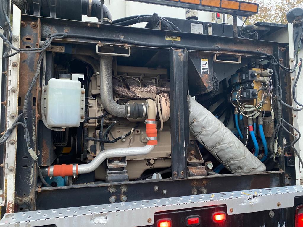 camiÓn con equipo barredor camiÓn con equipo barredor