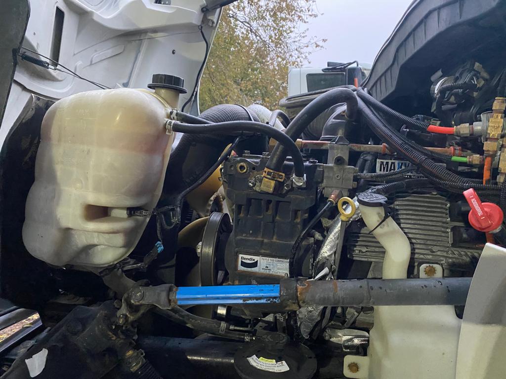 camiÓn con equipo barredor camiÓn con equipo barredor