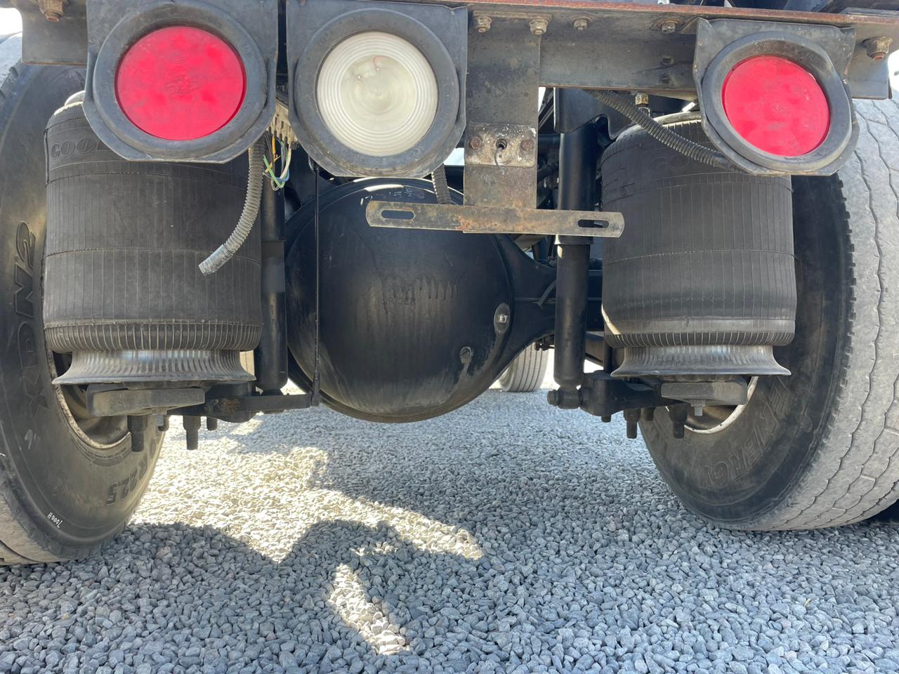 camiÓn de un eje camiÓn de un eje