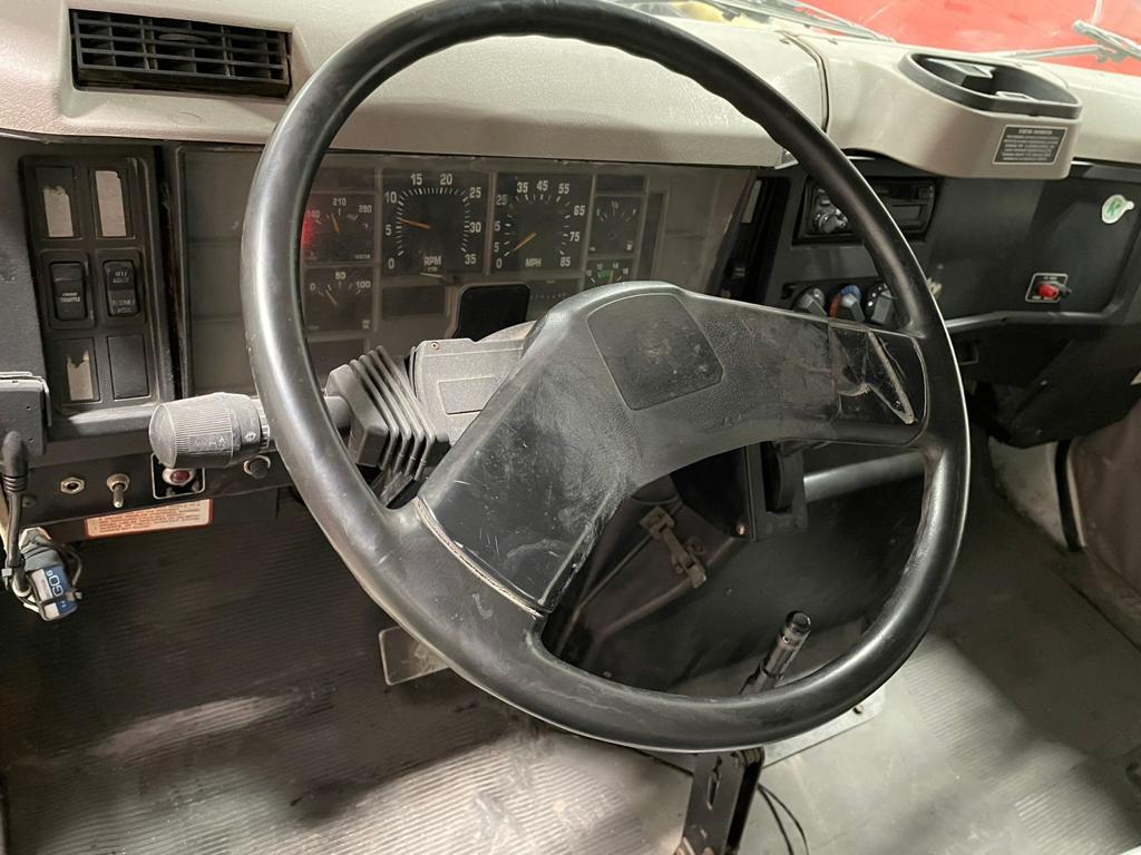 camiÓn con caja refrigerada camiÓn con caja refrigerada