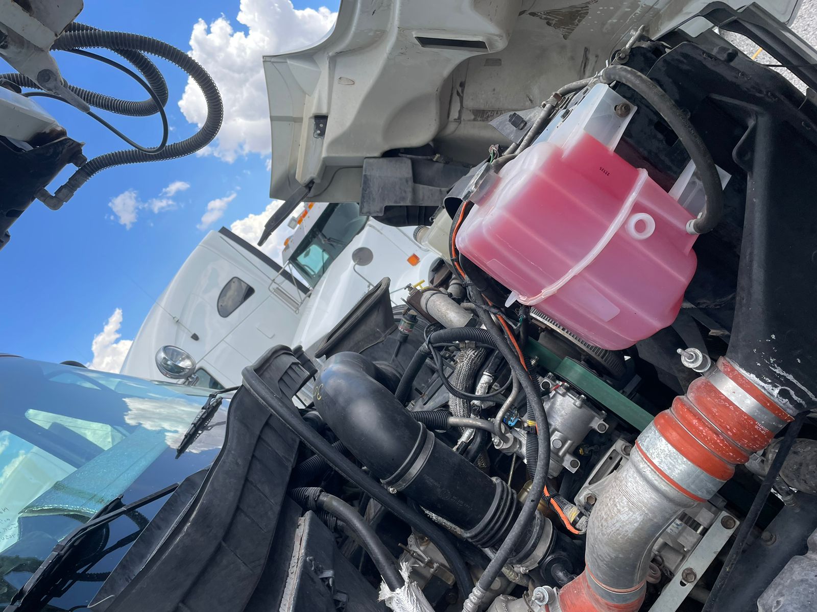 camiÓn con pluma de perforaciÓn camiÓn con pluma de perforaciÓn