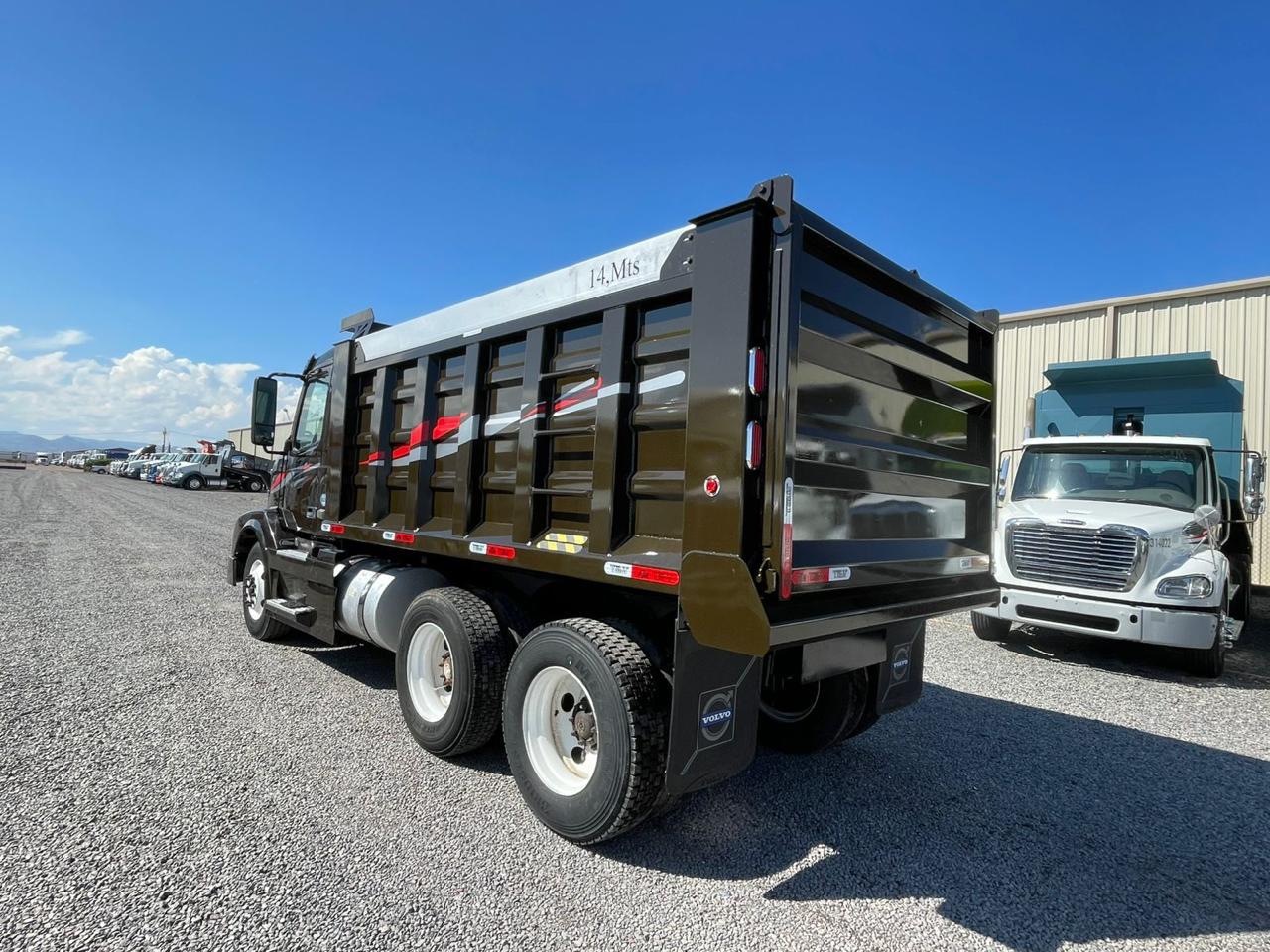 dompe 14 metros dompe 14 metros