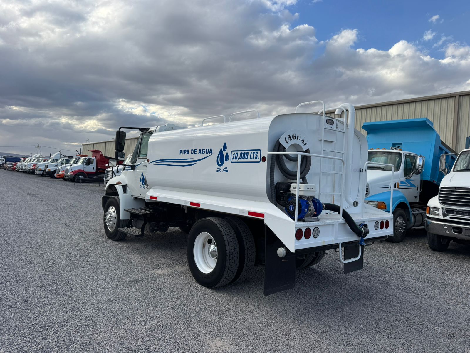 pipa 10,000 litros pipa 10,000 litros