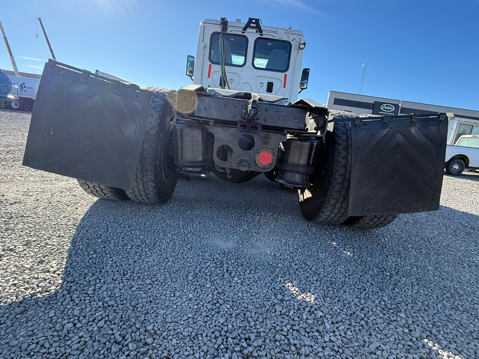 camion de dos ejes camion de dos ejes