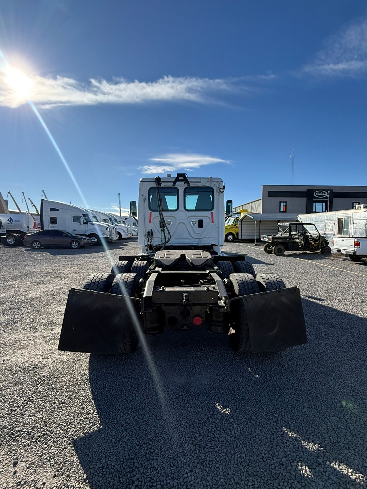 camion de dos ejes camion de dos ejes