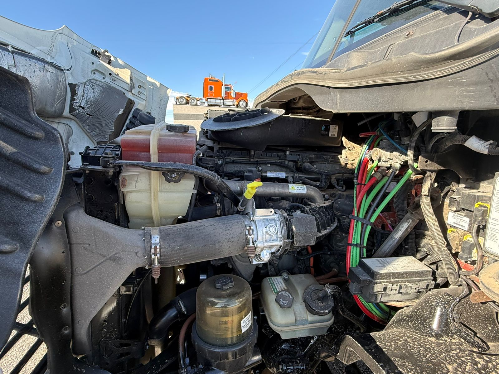 camion de dos ejes camion de dos ejes