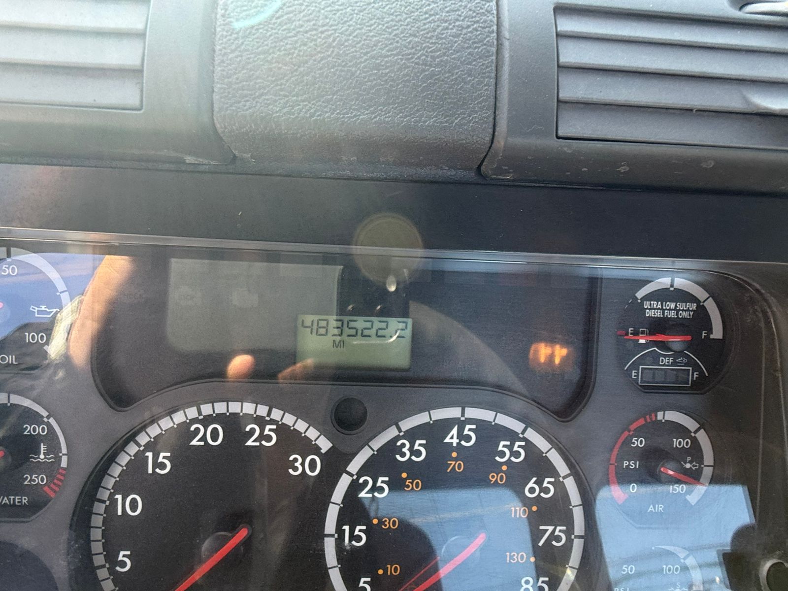 camion de dos ejes camion de dos ejes