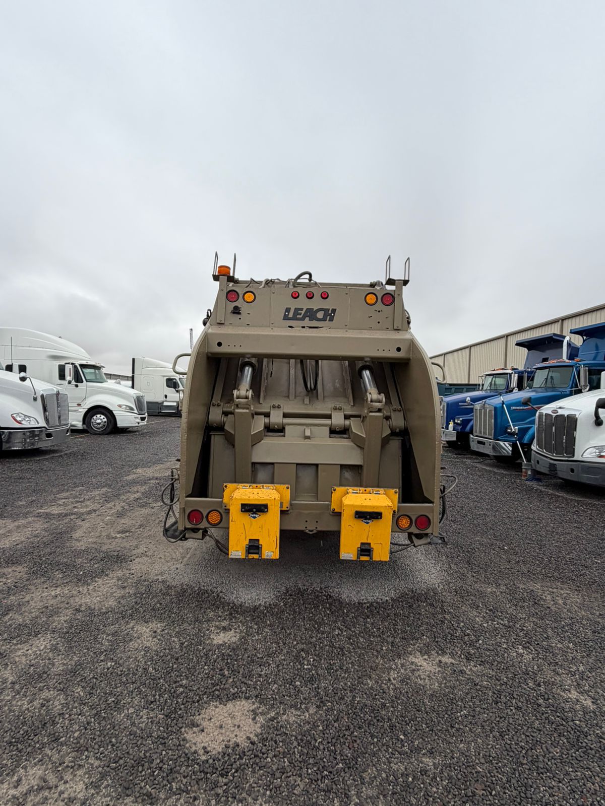 camion recolector de basura camion recolector de basura