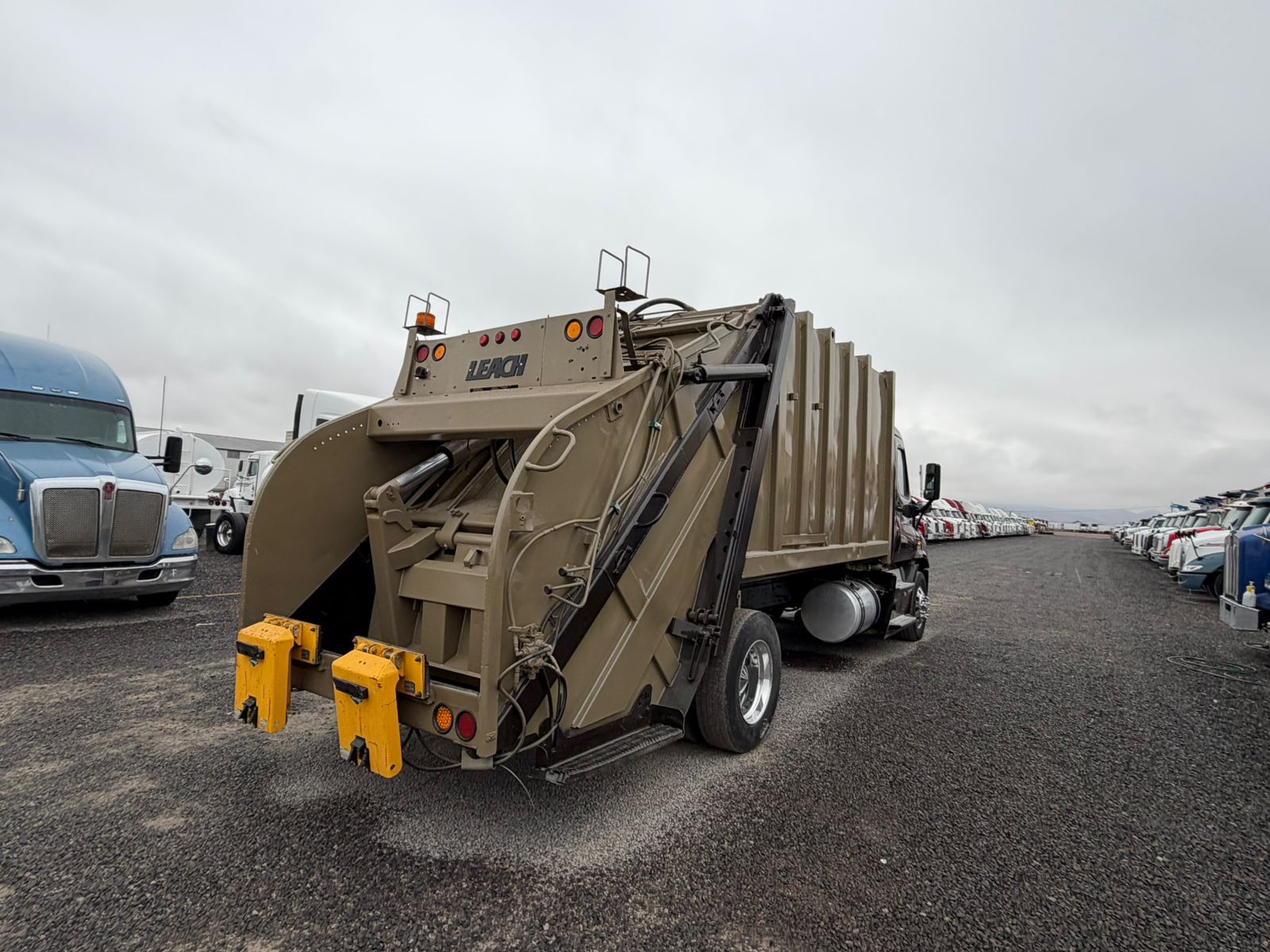 camion recolector de basura camion recolector de basura
