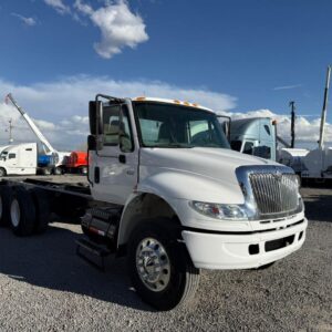 camion con chasis largo