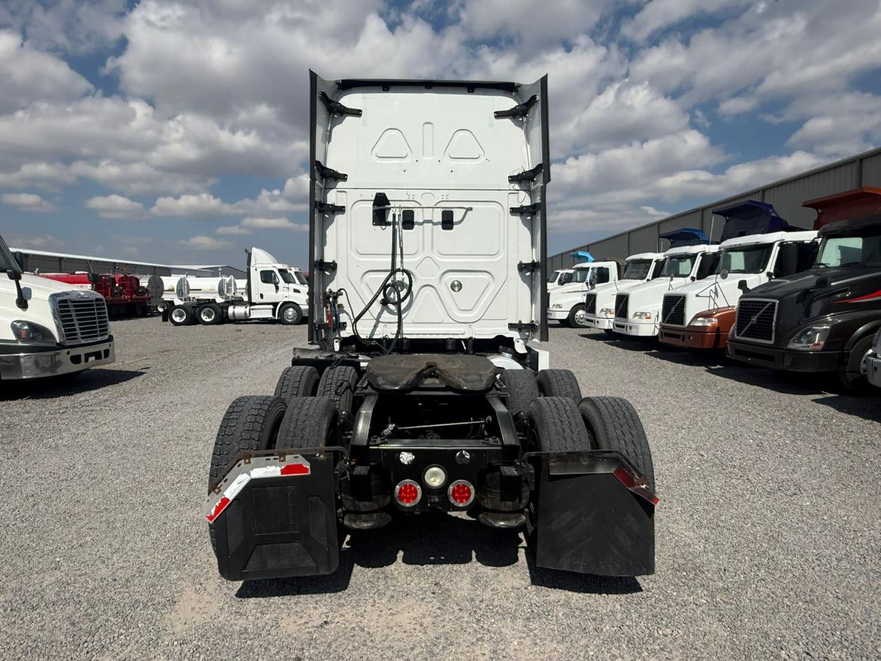 tracto camion tracto camion